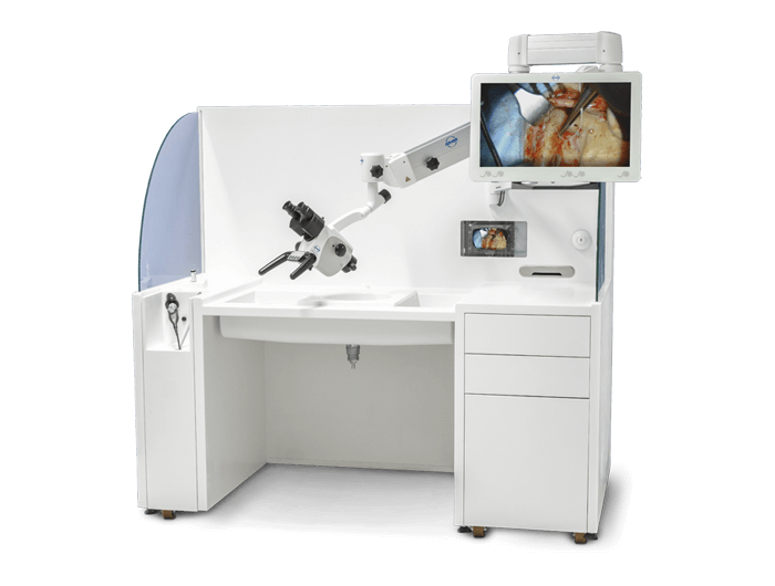 Ausbildungs- und Trainingsplatz für medizinisches Fachpersonal mit dem Mikroskop ATMOS i View und der Visualisierungssoftware ATMOS Capture Suite